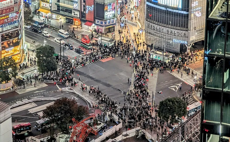 Shibuya scramble crossing